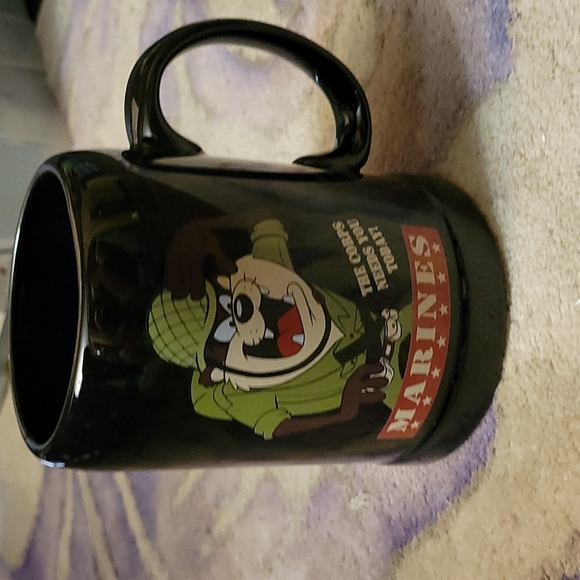 Vintage Taz Marine Black mug